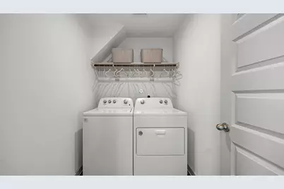 1935 Hamilton Avenue, Nome, TX 77629 - Photo 16