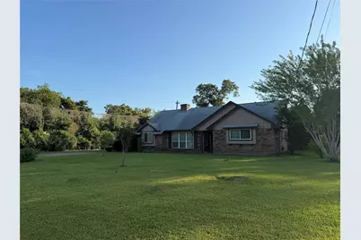 401 Southern Oaks Drive, Lake Jackson, TX 77566 - Photo 6