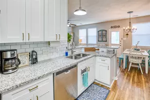 280 Brandy Ridge Ln, Dickinson, TX 77539 - Photo 10