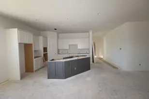 12014 Salty Bnd Dr, Mont Belvieu, TX 77523 - Photo 10