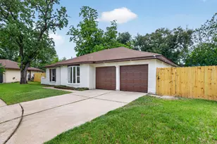 14838 McLeod Dr, Houston, TX 77060 - Photo 34