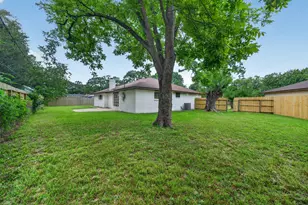 14838 McLeod Dr, Houston, TX 77060 - Photo 32