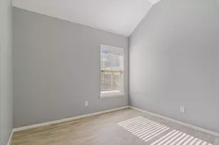 402 Abbey Ln, League City, TX 77573 - Photo 18