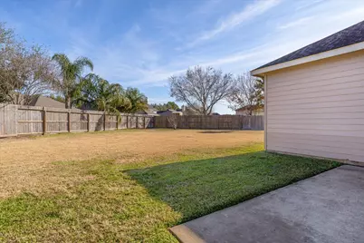 402 Abbey Lane, League City, TX 77573 - Photo 24