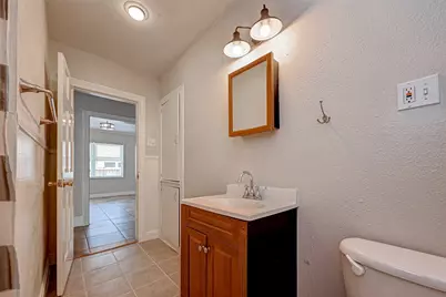 817 Eleanor Street, Houston, TX 77009 - Photo 38