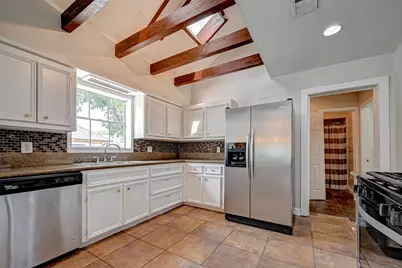 817 Eleanor Street, Houston, TX 77009 - Photo 16