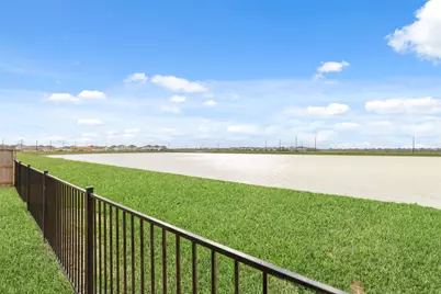 1118 Elsinore Drive, Rosharon, TX 77583 - Photo 2