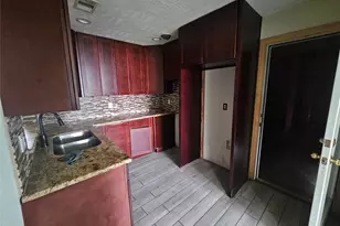 1623 Debeney Dr, Houston, TX 77039 - Photo 8