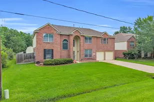6910 Grant Dr, Magnolia, TX 77354 - Photo 2