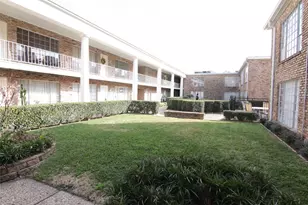 2101 Fountain View Dr, Houston, TX 77057 - Photo 18