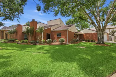 1022 Trapper Hill Drive, Houston, TX 77077 - Photo 2