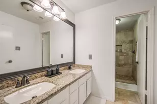 1112 Bering Dr, Houston, TX 77057 - Photo 22
