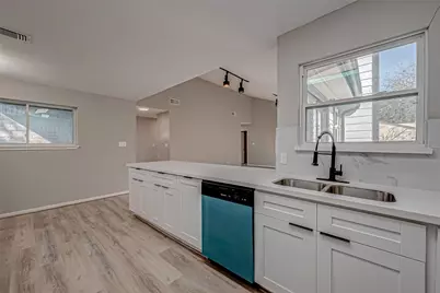 12802 Sunset Dune Drive, Houston, TX 77082 - Photo 16