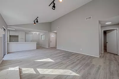 12802 Sunset Dune Drive, Houston, TX 77082 - Photo 8