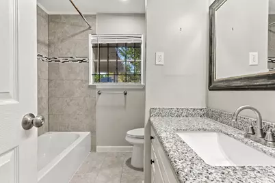 5747 Thrush Drive, Houston, TX 77033 - Photo 26