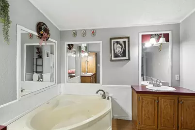 5442 Woodland Drive, Orange, TX 77632 - Photo 28