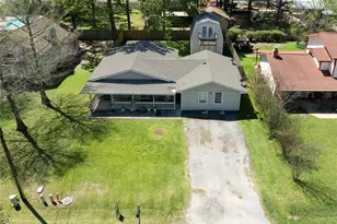 145 Inlet Dr, Livingston, TX 77351 - Photo 1