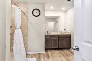 312 Pecos Dr, Huntsville, TX 77340 - Photo 22