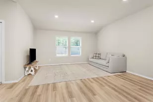 312 Pecos Dr, Huntsville, TX 77340 - Photo 18