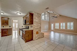 3510 Greenwood Dr Dr, Sugar Land, TX 77478 - Photo 10