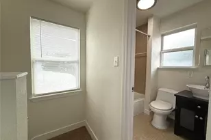513 W Main St, Houston, TX 77006 - Photo 12