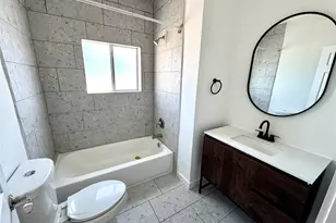 7 Hunt St, Houston, TX 77003 - Photo 18