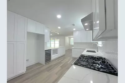 5323 Imogene Street, Houston, TX 77096 - Photo 10