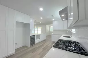 5323 Imogene St, Houston, TX 77096 - Photo 10
