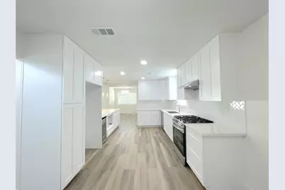 5323 Imogene Street, Houston, TX 77096 - Photo 12