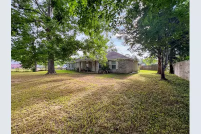 1015 Mitchell Street, Sour Lake, TX 77659 - Photo 18
