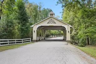 7389 Teaswood Dr, Conroe, TX 77304 - Photo 2