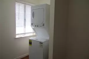 3607 Murworth Dr, Houston, TX 77025 - Photo 10