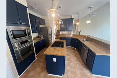 26 Merit Woods Place, The Woodlands, TX 77382 - Photo 10