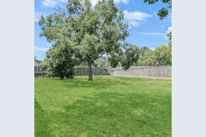 14110 Towne Way Drive, Sugar Land, TX 77498 - Photo 12