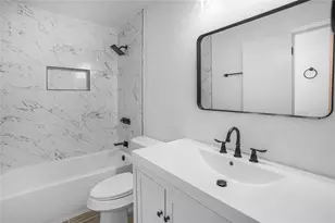 14110 Towne Way Dr, Sugar Land, TX 77498 - Photo 10