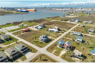 1214 Fort Velasco Drive, Surfside Beach, TX 77541 - Photo 32