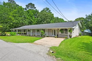 4420 Shady Ln, Huntsville, TX 77320 - Photo 1