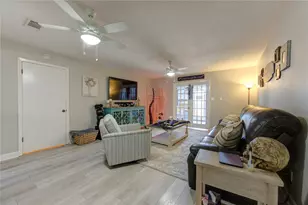13 S Skimmer St, La Marque, TX 77568 - Photo 18