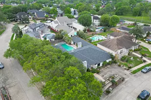 8103 Lake Edge Ct, Houston, TX 77071 - Photo 42