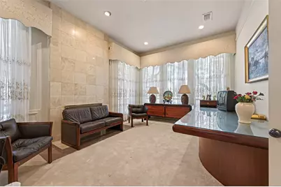 8103 Lake Edge Court, Houston, TX 77071 - Photo 8