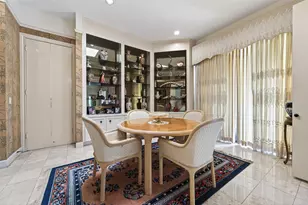 8103 Lake Edge Ct, Houston, TX 77071 - Photo 14