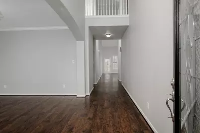 131 S Spinning Wheel Circle, The Woodlands, TX 77382 - Photo 8