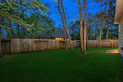 131 S Spinning Wheel Circle, The Woodlands, TX 77382 - Photo 28