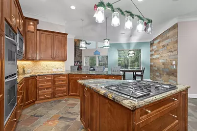11018 Lake Windcrest, Magnolia, TX 77354 - Photo 20