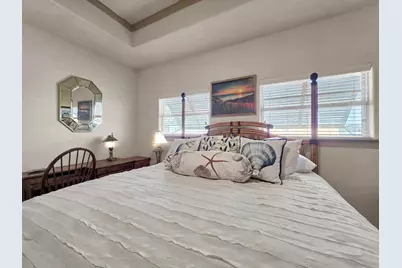 1101 Fountain View Drive, Crystal Beach, TX 77650 - Photo 38