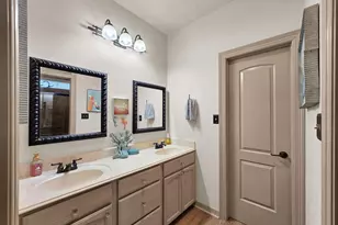 1101 Fountain View Dr, Crystal Beach, TX 77650 - Photo 32