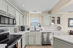 1315 23rd St, Dickinson, TX 77539 - Photo 14