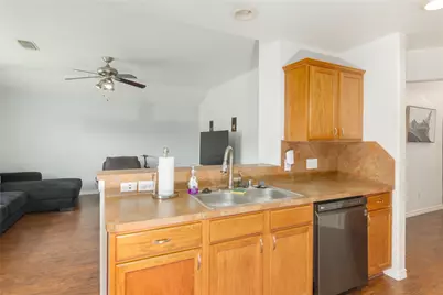 5707 Mason Oaks, Houston, TX 77085 - Photo 8