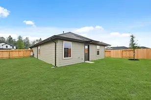 981 Sutherland Fls St, Conroe, TX 77303 - Photo 16