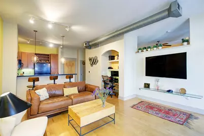 1901 Post Oak Blvd Boulevard #3304, Houston, TX 77056 - Photo 1